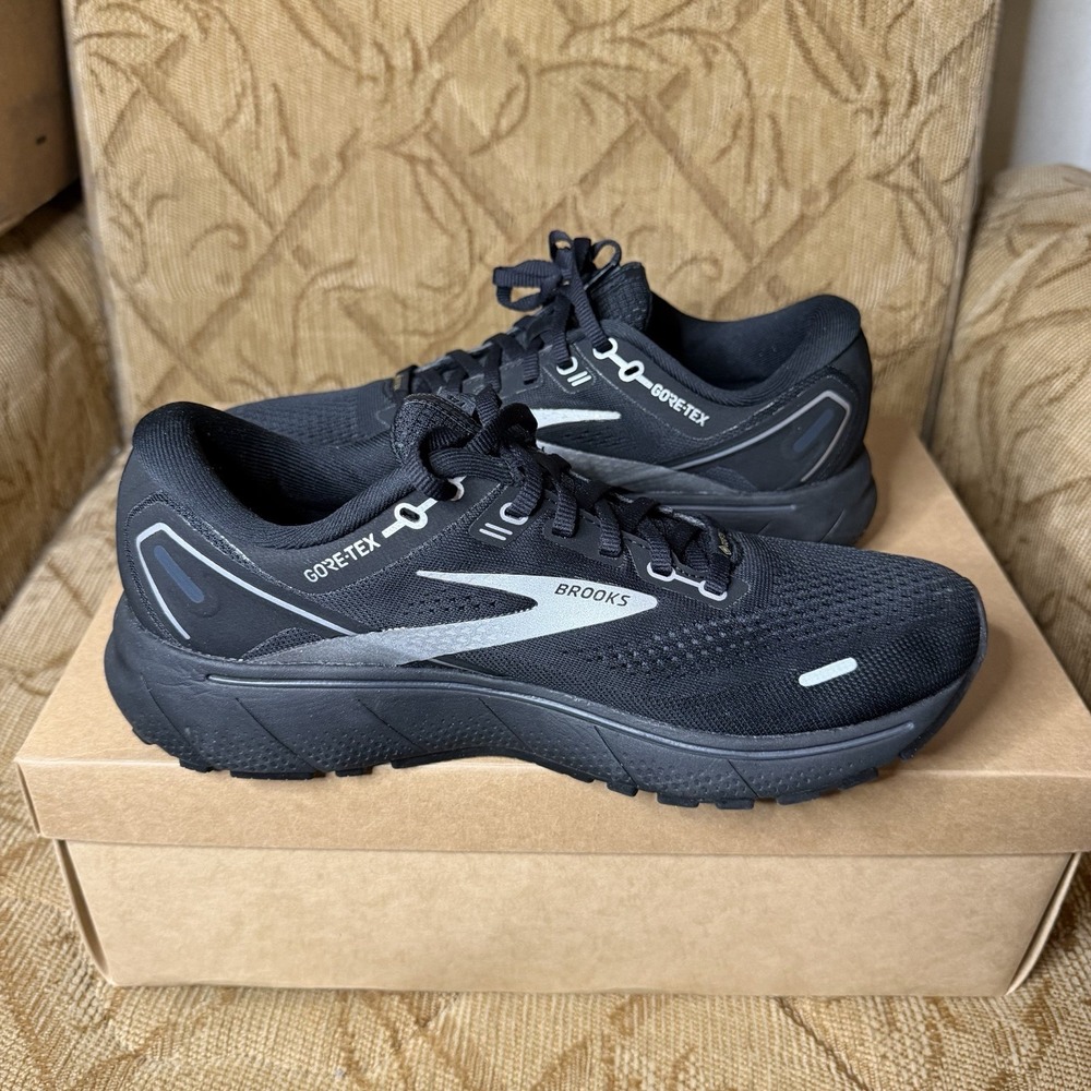 Brooks Ghost 14 GTX Black Silver Grey D Width Men Trail Running Shoe Size 8 Nice - Picture 2 of 9